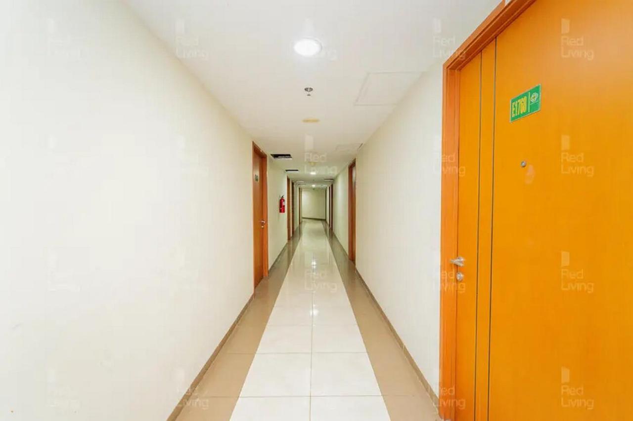 Redliving Apartemen Green Lake View Ciputat - Pelangi Rooms 2 Tower E Τάνγκερανγκ Εξωτερικό φωτογραφία