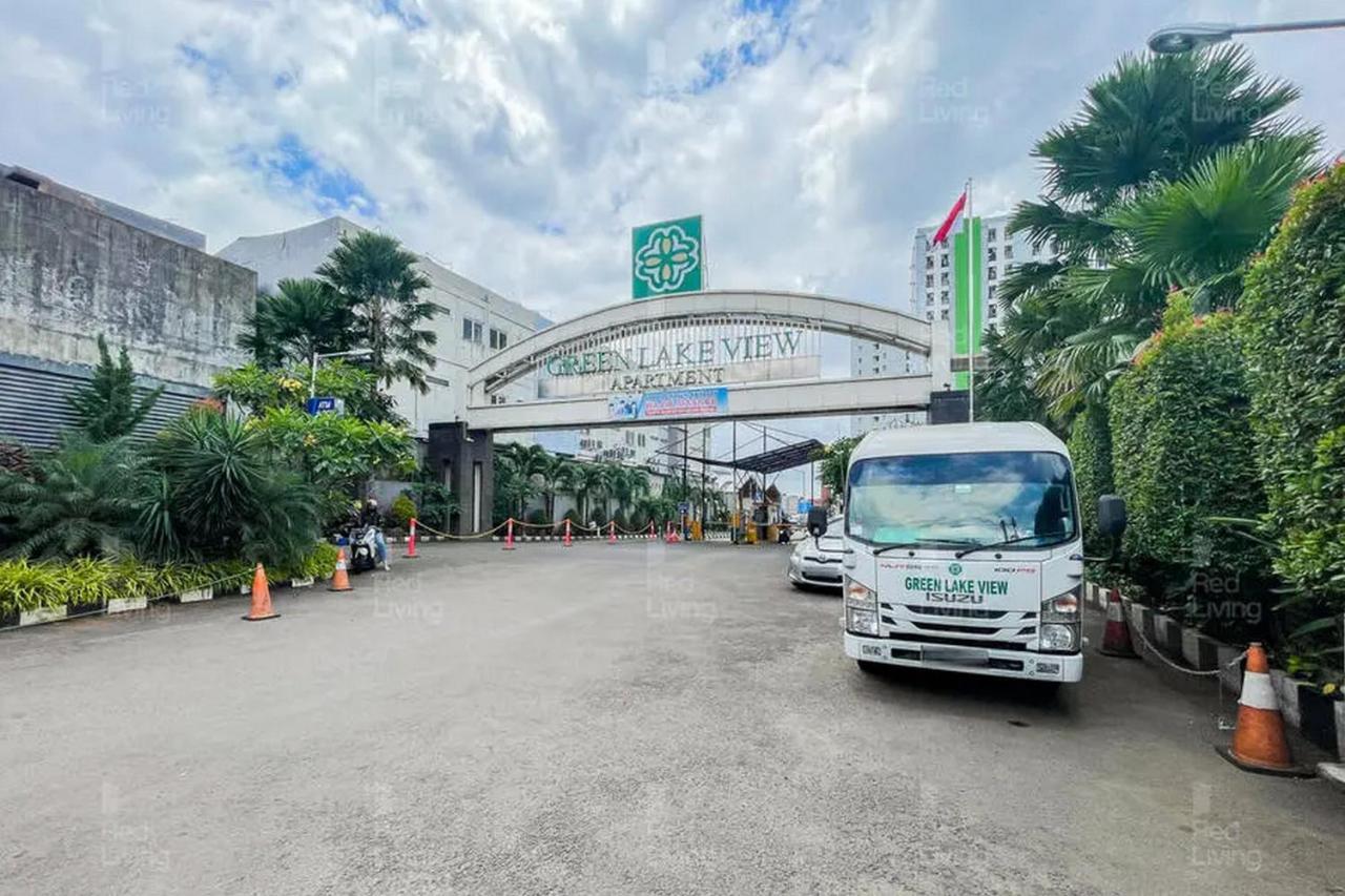 Redliving Apartemen Green Lake View Ciputat - Pelangi Rooms 2 Tower E Τάνγκερανγκ Εξωτερικό φωτογραφία